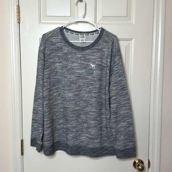 Pink Victoria’s Secret Ladies Long Sleeve Sweatshirt Large